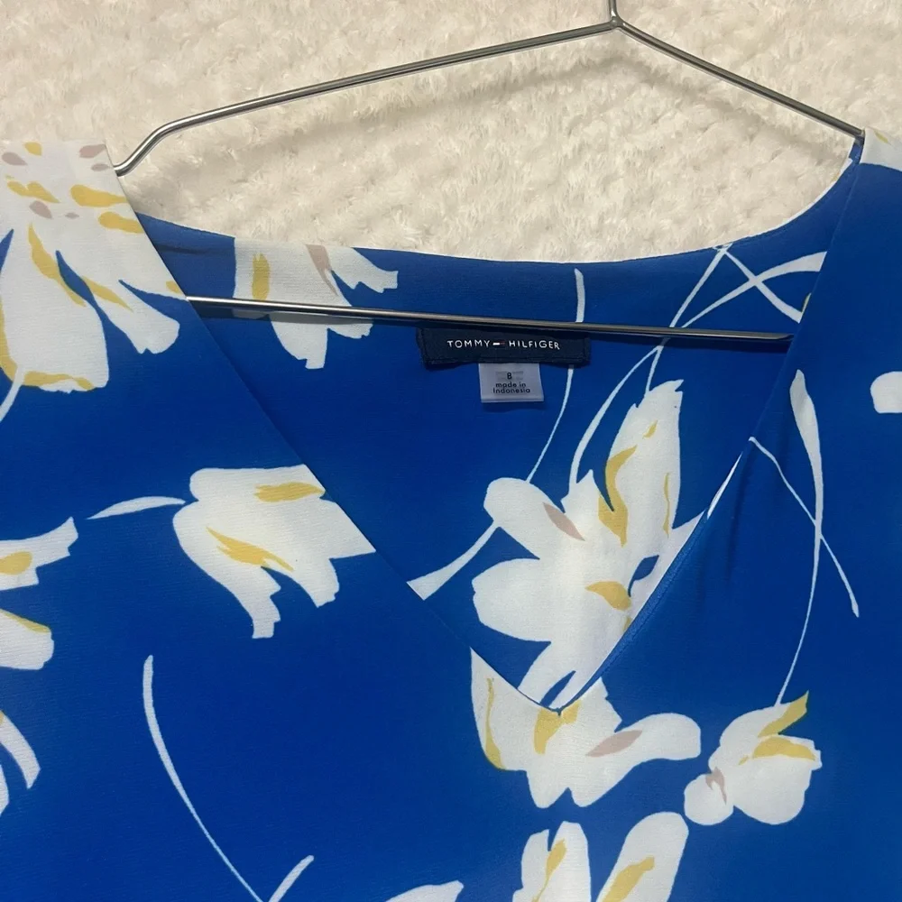 Tommy Hilfiger Blue White Floral Dress Short Sleeves Career Business Dress Sz 8 - Picture 3 of 7